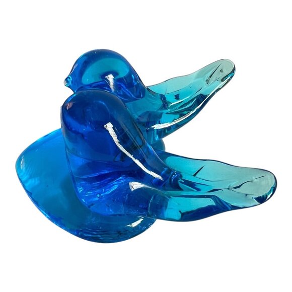 Vintage Hand Blown Art Glass Blue Birds On Heart Base Figurine 2.5" Tall - Picture 1 of 8